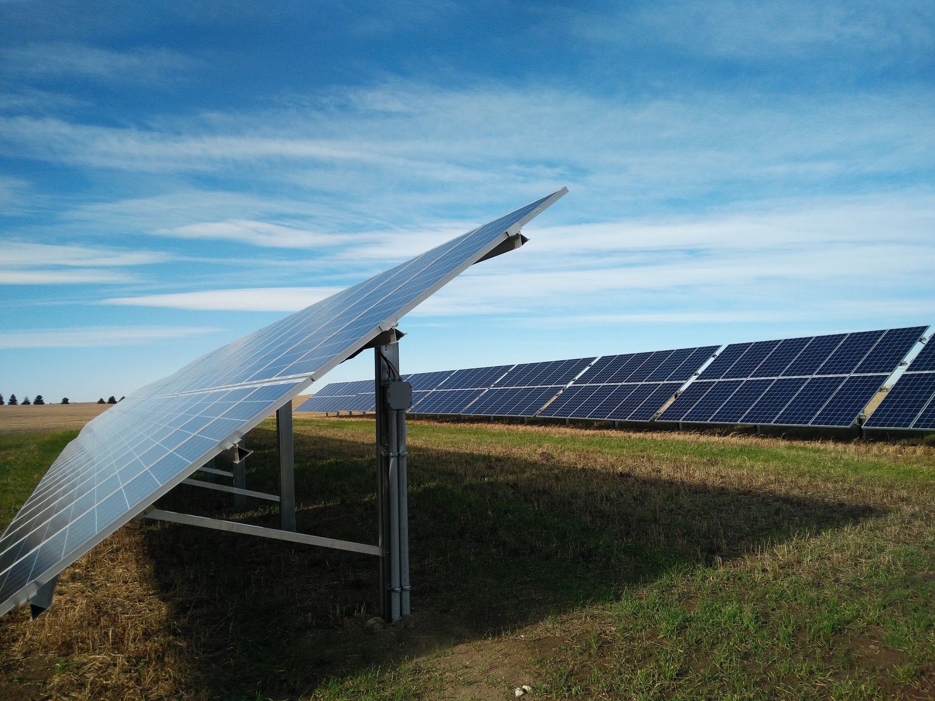 We are Installers of ground-mounted solar power systems.